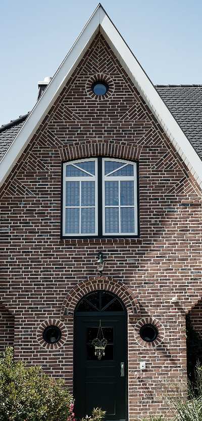 Round Gable Window